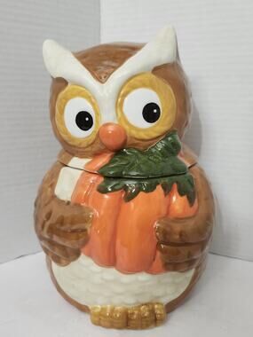 Autumn Owl Holding Pumpkin David's Cookies Ceramic Cookie Jar